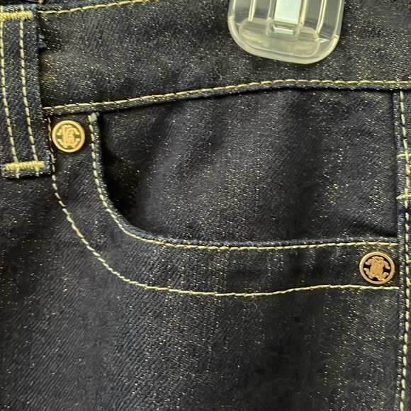 Roberto Cavalli dark wash jeans, good stitching-EU 42/US 6-34” inseam-like new - Picture 5 of 6